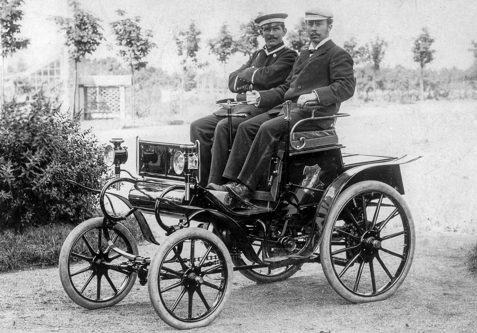 O PRIMEIRO VEÍCULO FABRICADO EM RÜSSELSHEIM: OPEL PATENTMOTORWAGEN SYSTEM LUTZMANN, foto 4