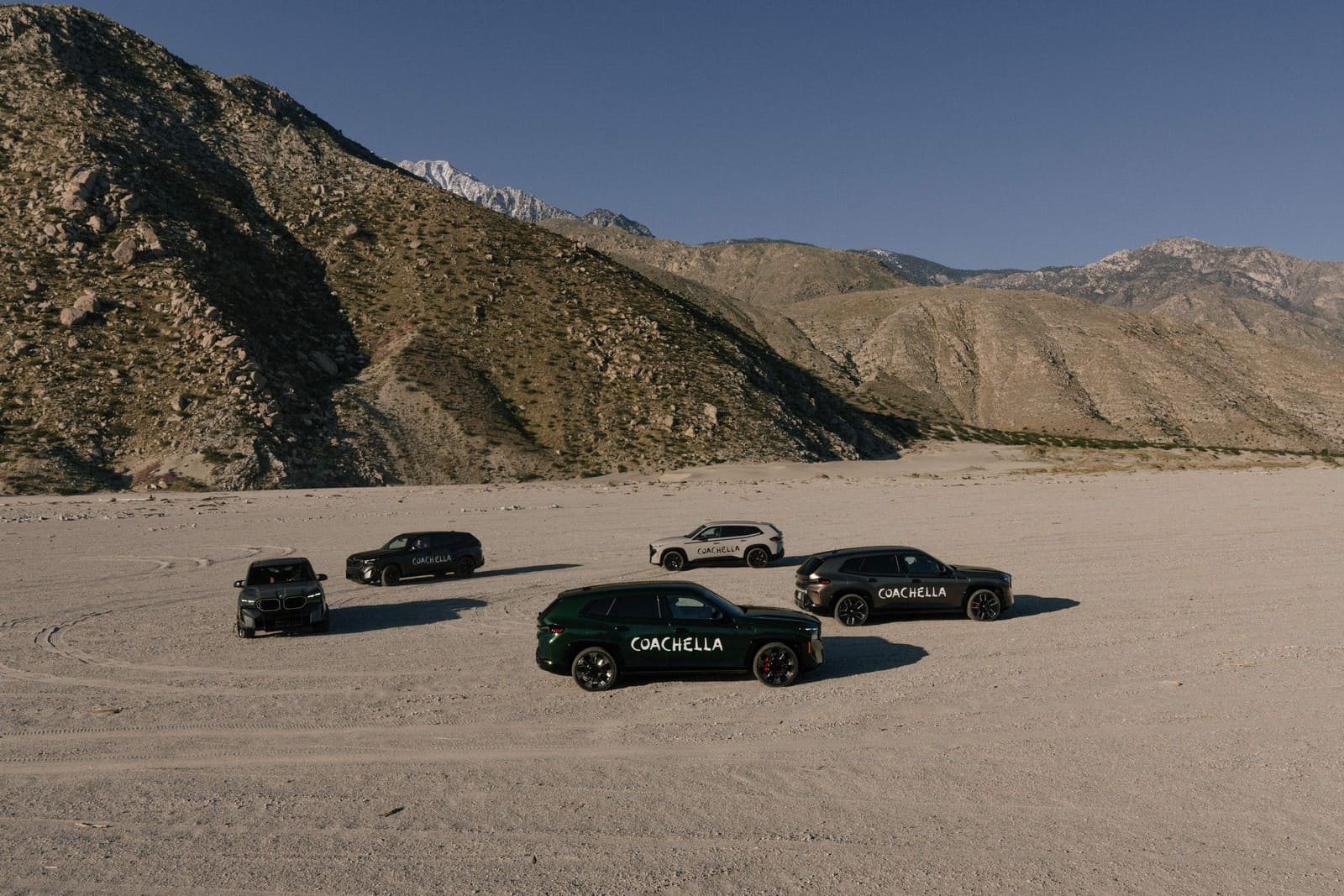 BMW XM APRESENTADO COM PINTURA EXCLUSIVA NO COACHELLA 2024, foto 8