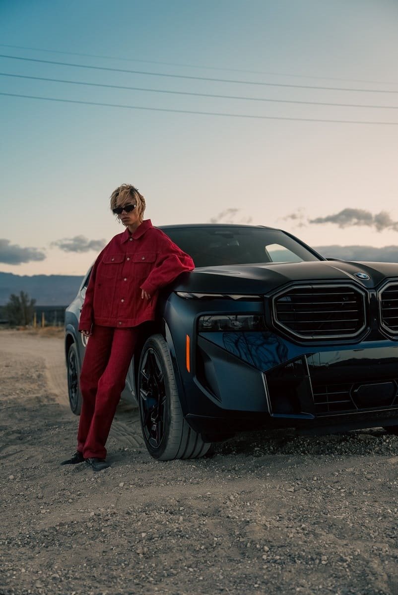 BMW XM APRESENTADO COM PINTURA EXCLUSIVA NO COACHELLA 2024, foto 14