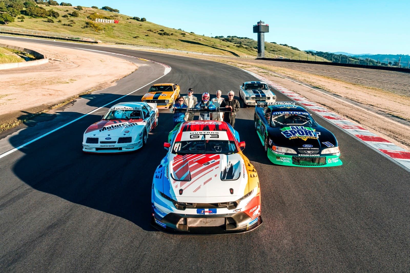 NOVO FORD MUSTANG GT3 PRESTA HOMENAGEM AOS CAMPEÕES DO PASSADO COM PINTURA ESPECIAL, foto 7