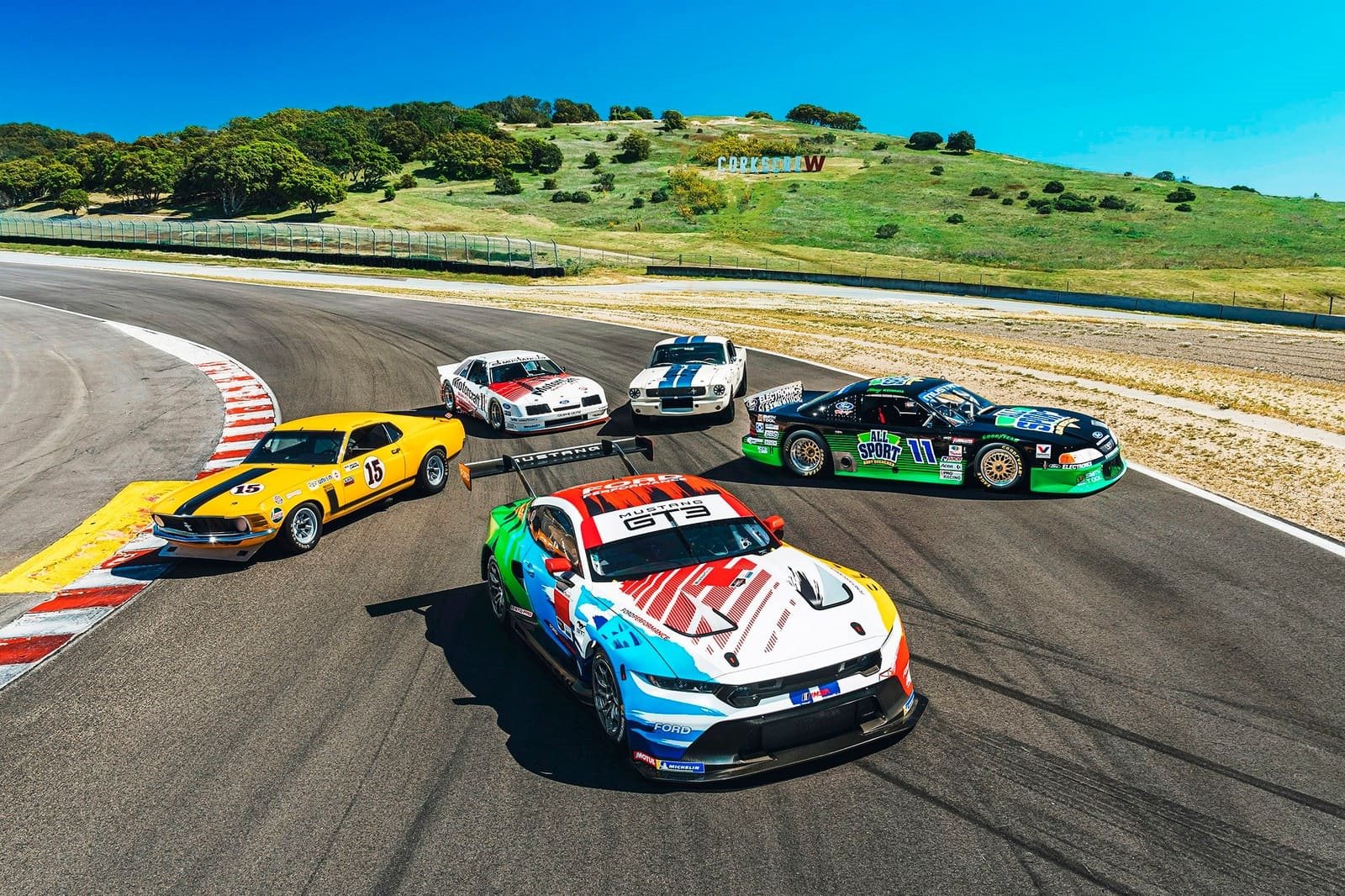 NOVO FORD MUSTANG GT3 PRESTA HOMENAGEM AOS CAMPEÕES DO PASSADO COM PINTURA ESPECIAL, foto 16