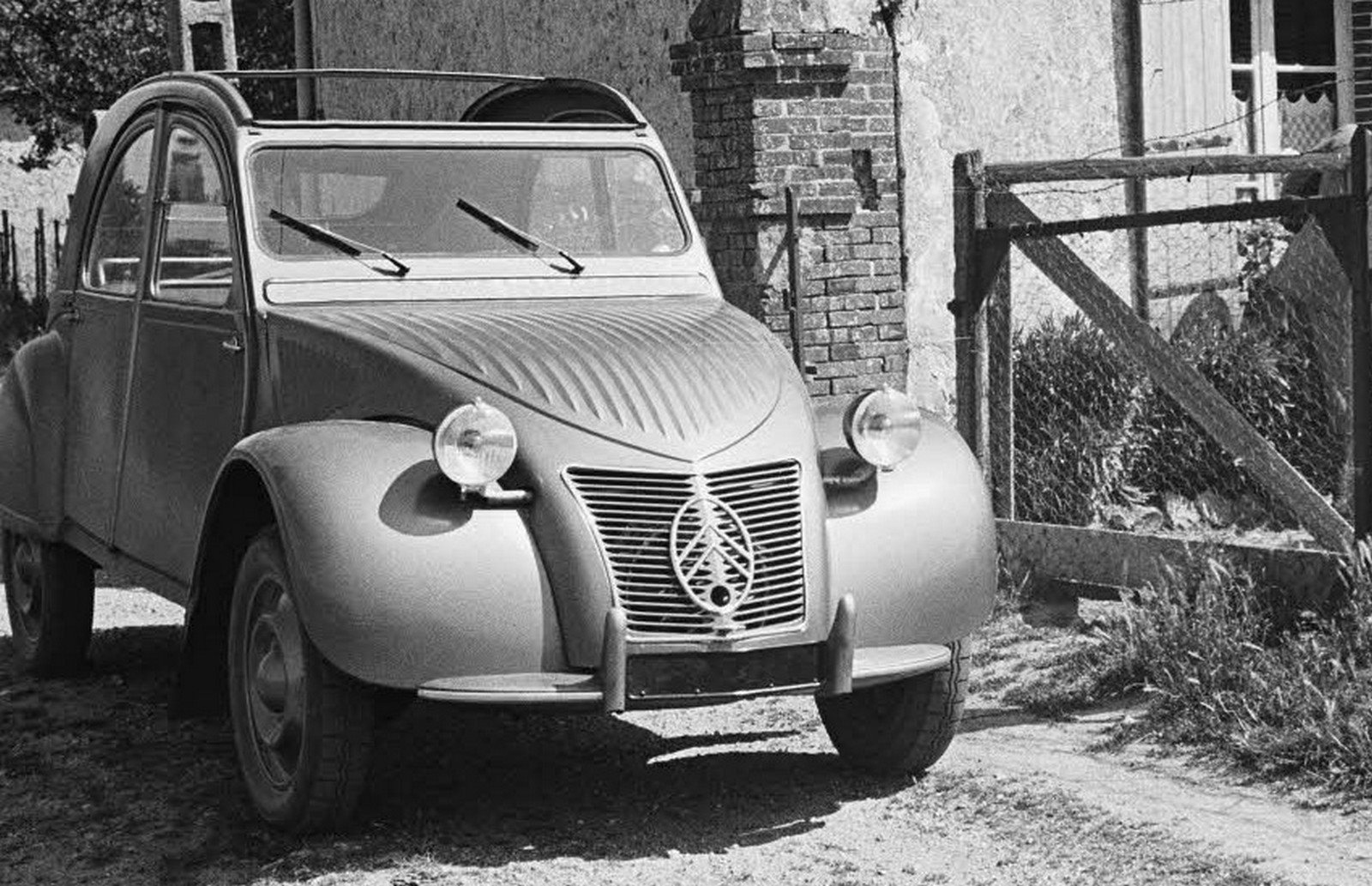 DA ENGRENAGEM FEZ-SE O LOGO: A HISTÓRIA DO DUPLO CHEVRON DA CITROËN, UM SÍMBOLO QUE RESISTE AO TEMPO HÁ MAIS DE 100 ANOS, foto 1