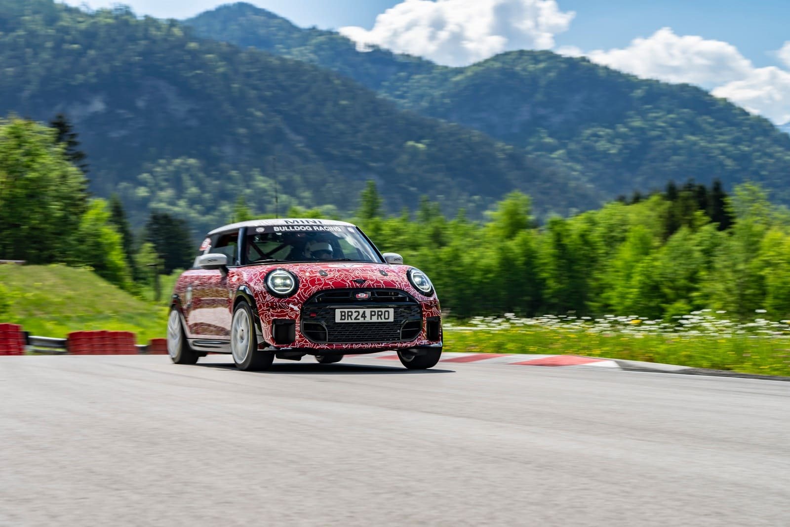 O TOTALMENTE NOVO MINI JOHN COOPER WORKS FARÁ SUA PRIMEIRA APARIÇÃO NAS 24 HORAS DE NÜRBURGRING ANTES DE SUA ESTREIA MUNDIAL, foto 31
