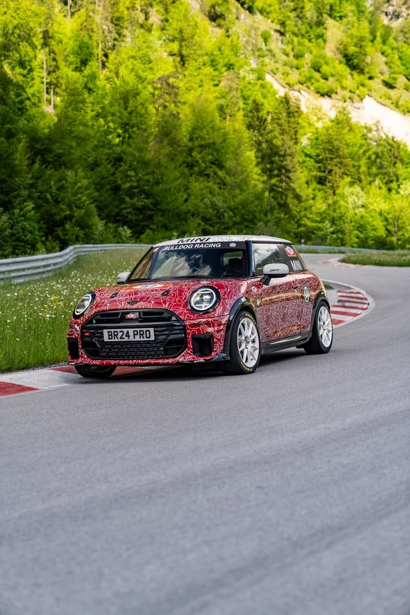 O TOTALMENTE NOVO MINI JOHN COOPER WORKS FARÁ SUA PRIMEIRA APARIÇÃO NAS 24 HORAS DE NÜRBURGRING ANTES DE SUA ESTREIA MUNDIAL, foto 41