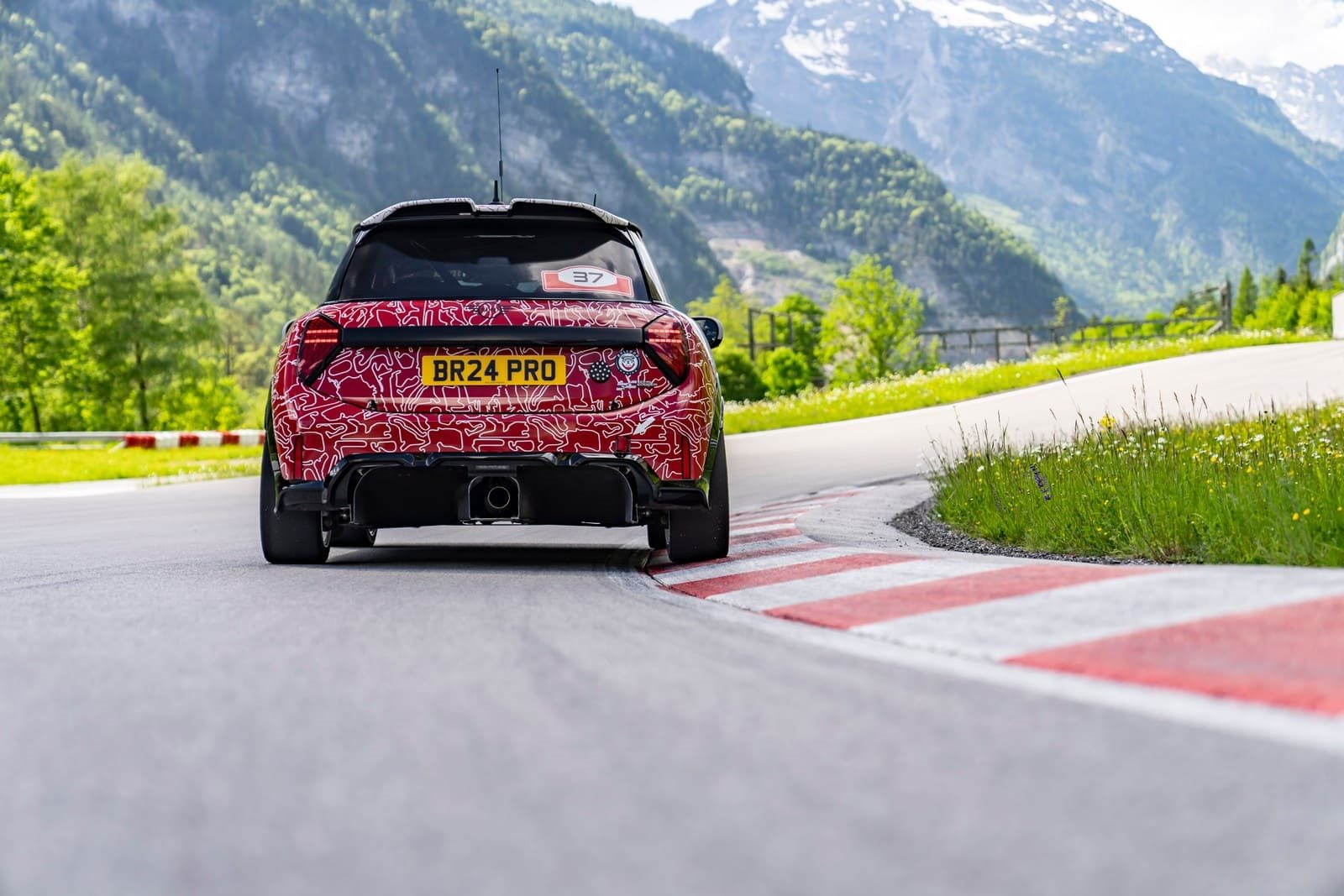 O TOTALMENTE NOVO MINI JOHN COOPER WORKS FARÁ SUA PRIMEIRA APARIÇÃO NAS 24 HORAS DE NÜRBURGRING ANTES DE SUA ESTREIA MUNDIAL, foto 44