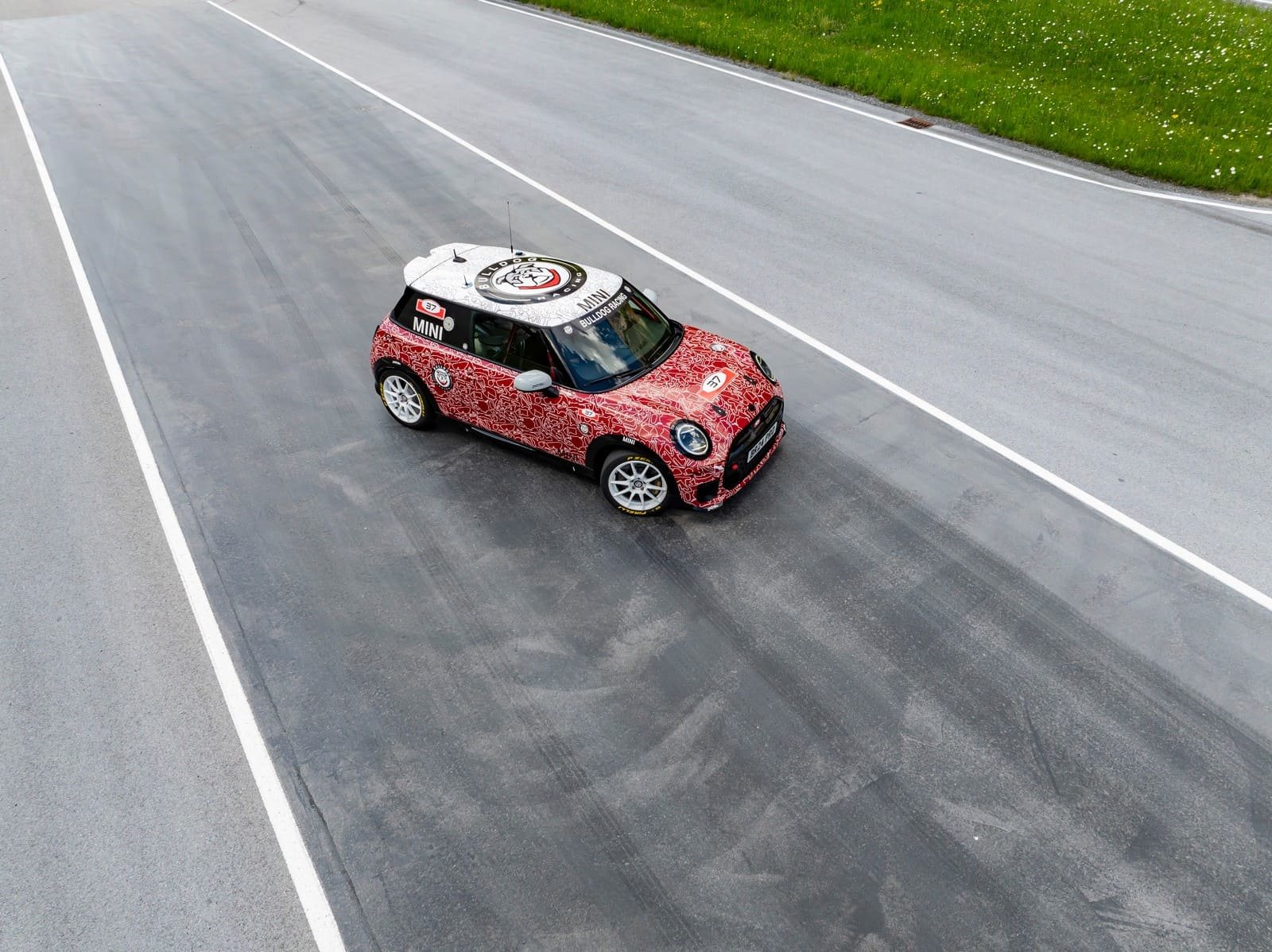 O TOTALMENTE NOVO MINI JOHN COOPER WORKS FARÁ SUA PRIMEIRA APARIÇÃO NAS 24 HORAS DE NÜRBURGRING ANTES DE SUA ESTREIA MUNDIAL, foto 55