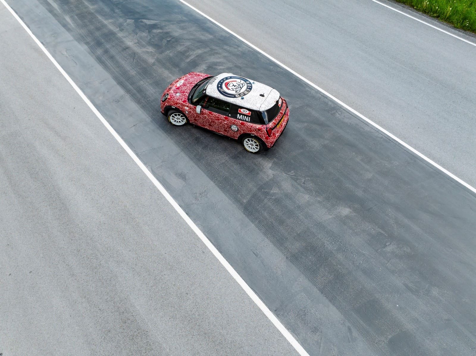 O TOTALMENTE NOVO MINI JOHN COOPER WORKS FARÁ SUA PRIMEIRA APARIÇÃO NAS 24 HORAS DE NÜRBURGRING ANTES DE SUA ESTREIA MUNDIAL, foto 56