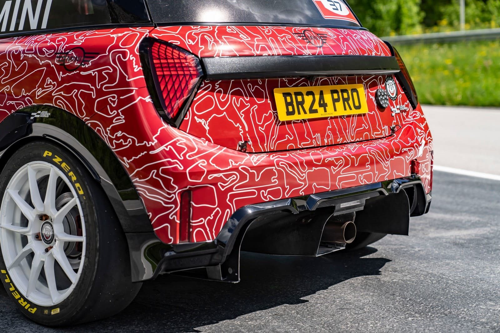 O TOTALMENTE NOVO MINI JOHN COOPER WORKS FARÁ SUA PRIMEIRA APARIÇÃO NAS 24 HORAS DE NÜRBURGRING ANTES DE SUA ESTREIA MUNDIAL, foto 75