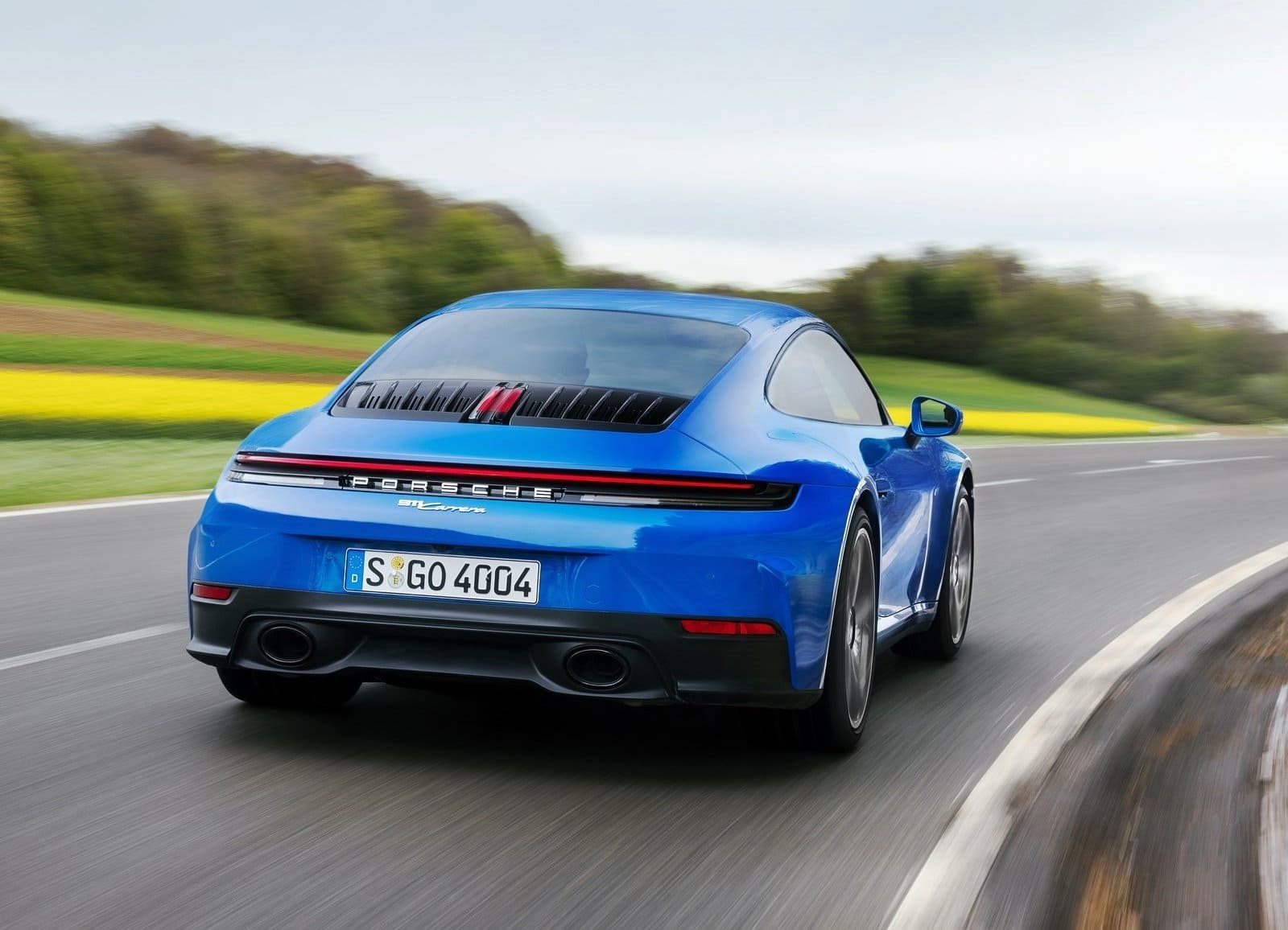 NOVOS PORSCHE 911 CARRERA GTS E 911 CARRERA: T-HYBRID APRIMORA SIGNIFICATIVAMENTE O DESEMPENHO, foto 2