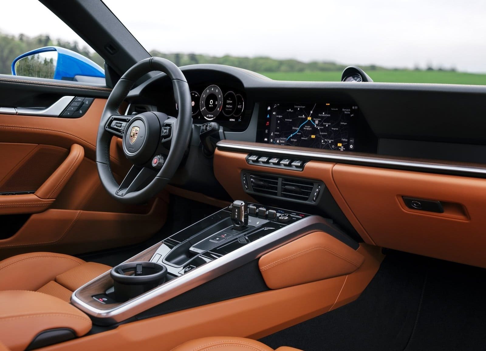 NOVOS PORSCHE 911 CARRERA GTS E 911 CARRERA: T-HYBRID APRIMORA SIGNIFICATIVAMENTE O DESEMPENHO, foto 3