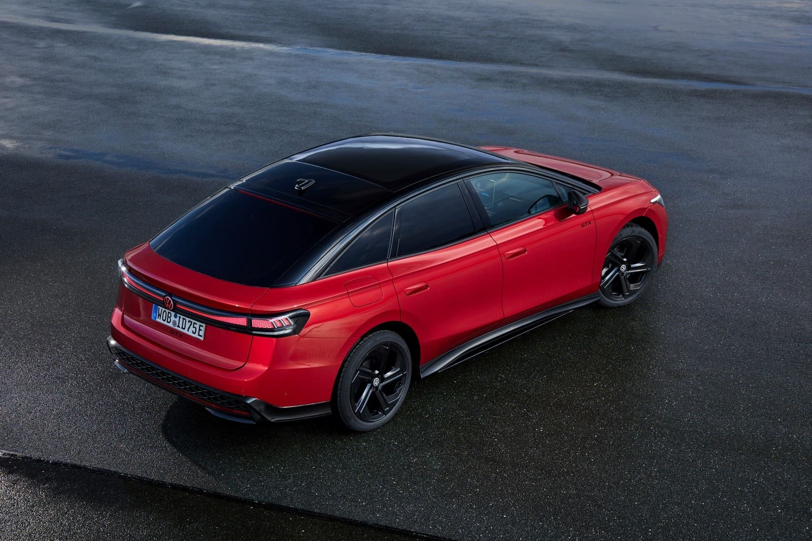 VOLKSWAGEN ID.7 COM NOVAS VERSÕES: O EXTREMAMENTE DINÂMICO GTX E O PRO S COM AUTONOMIA DE ATÉ 709 KM, foto 2