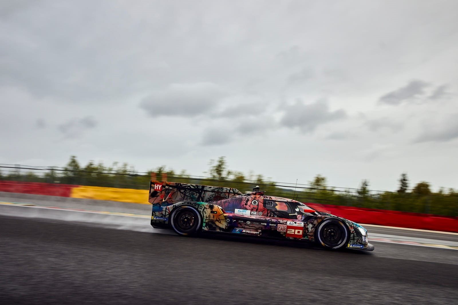 24H LE MANS: BMW M MOTORSPORT RETORNA À CLASSE SUPERIOR APÓS 25 ANOS COM O BMW M HYBRID V8, foto 1