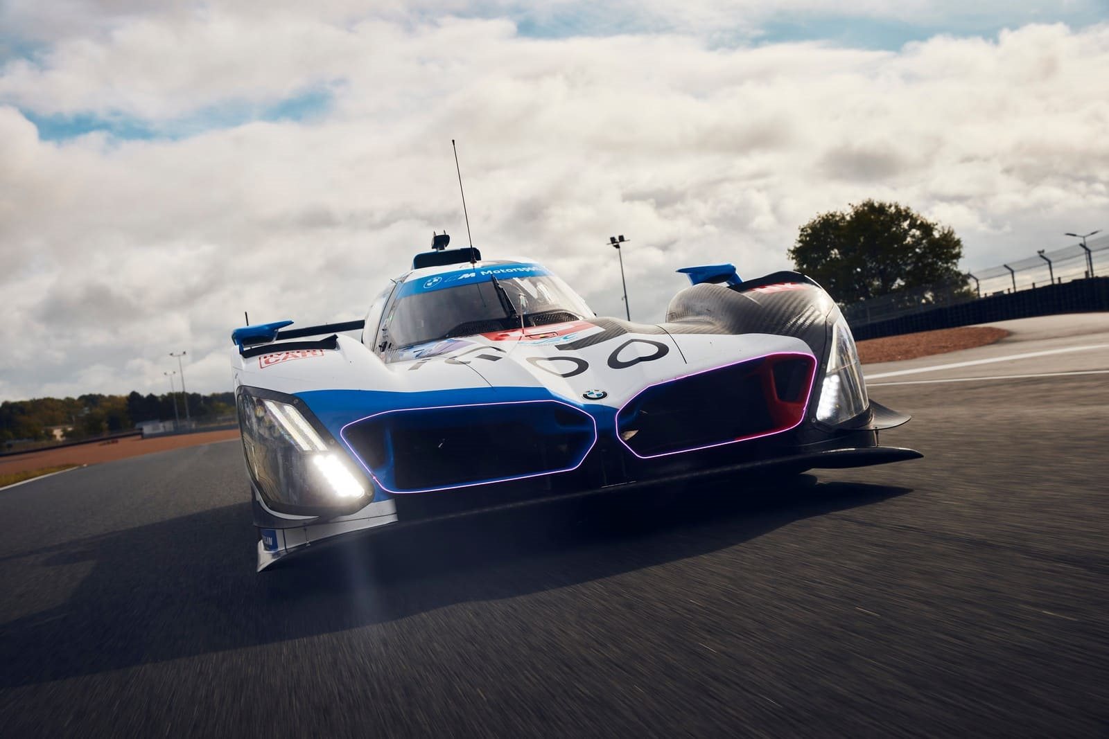 24H LE MANS: BMW M MOTORSPORT RETORNA À CLASSE SUPERIOR APÓS 25 ANOS COM O BMW M HYBRID V8, foto 48