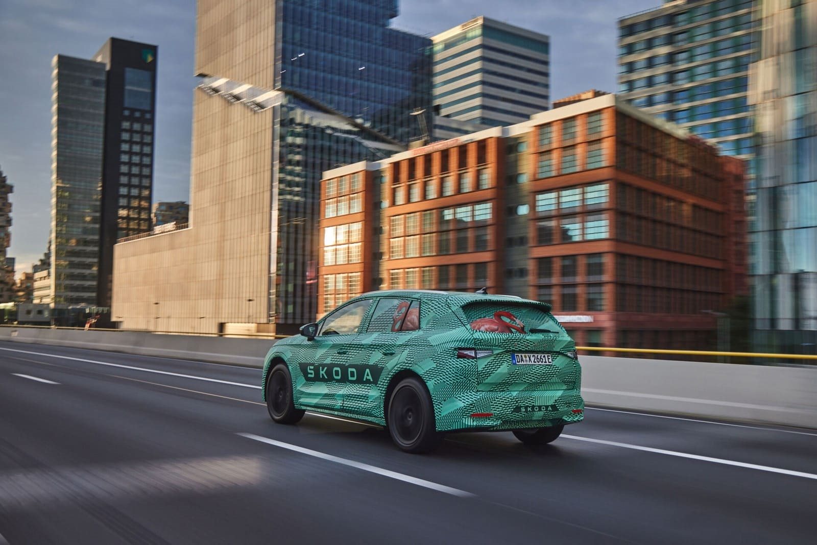 SKODA ELROQ: SURGEM NOVOS DETALHES DO SUV CHECO QUE CHEGARÁ CARREGADO DE TECNOLOGIA, foto 65