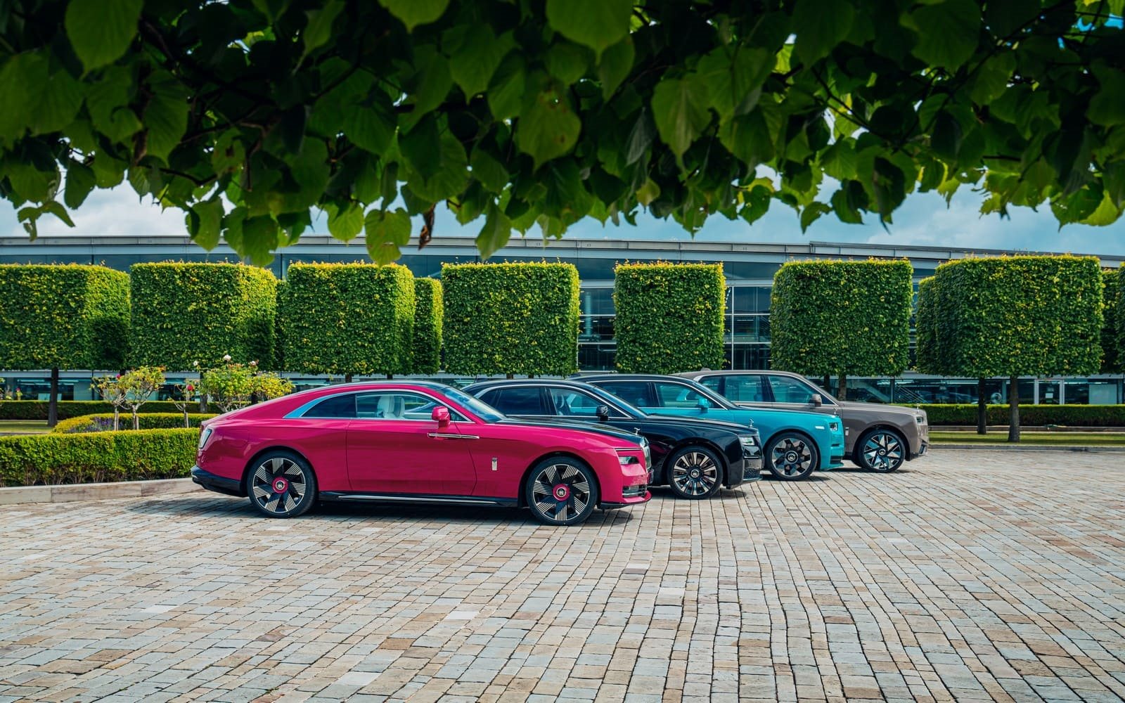 ROLLS-ROYCE CELEBRA A PERSONALIZAÇÃO NO FESTIVAL DA VELOCIDADE DE GOODWOOD DESTE ANO, foto 2
