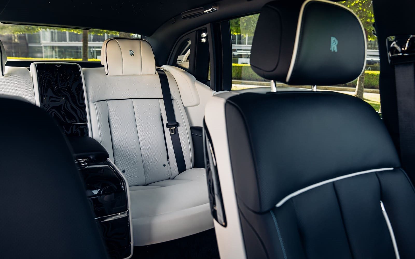 ROLLS-ROYCE CELEBRA A PERSONALIZAÇÃO NO FESTIVAL DA VELOCIDADE DE GOODWOOD DESTE ANO, foto 7