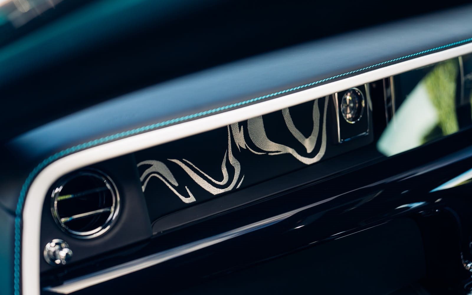 ROLLS-ROYCE CELEBRA A PERSONALIZAÇÃO NO FESTIVAL DA VELOCIDADE DE GOODWOOD DESTE ANO, foto 8