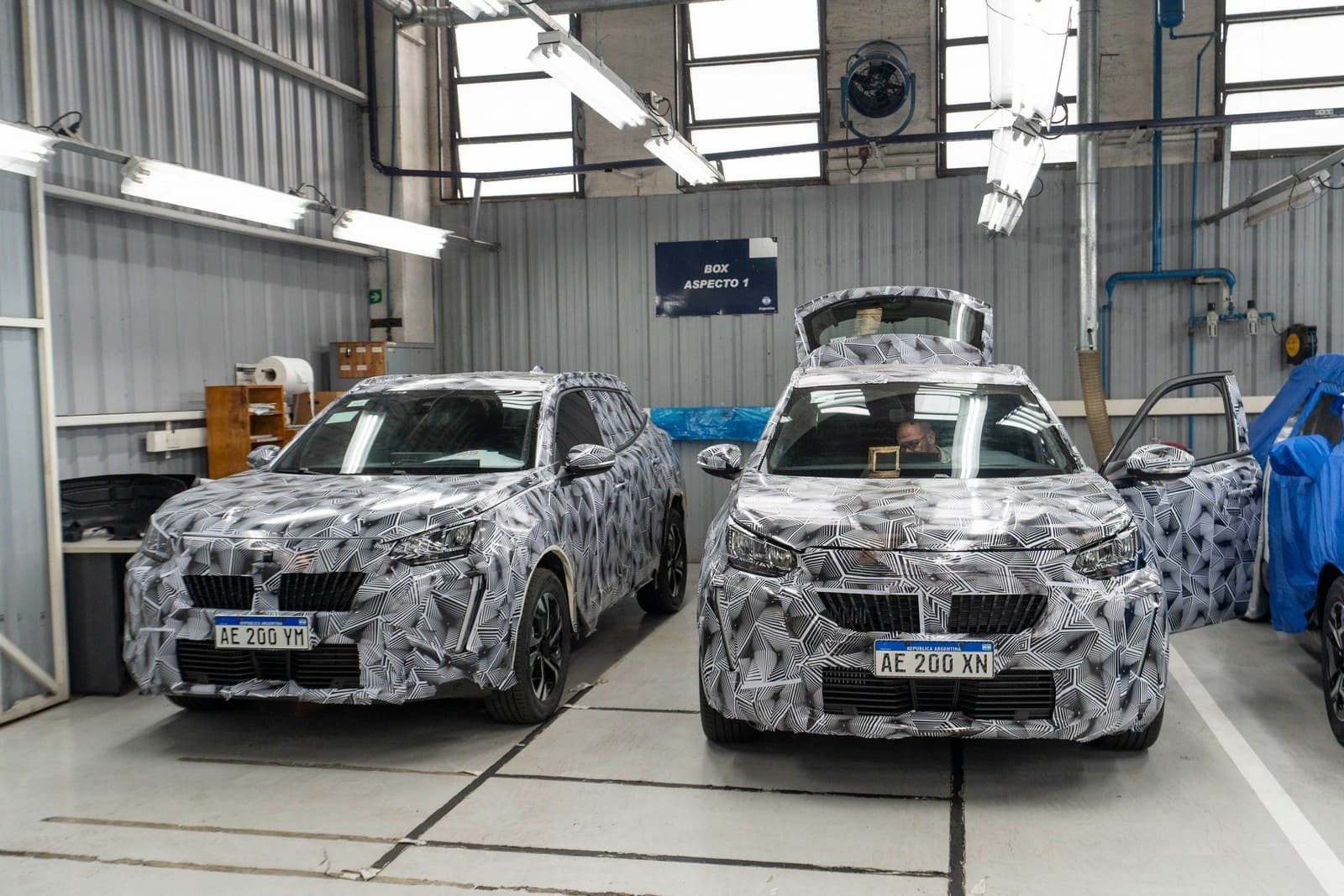 STELLANTIS ARGENTINA INICIOU A PRODUÇÃO EM SÉRIE DO NOVO PEUGEOT 2008 EM SUA PLANTA DE El PALOMAR, foto 9