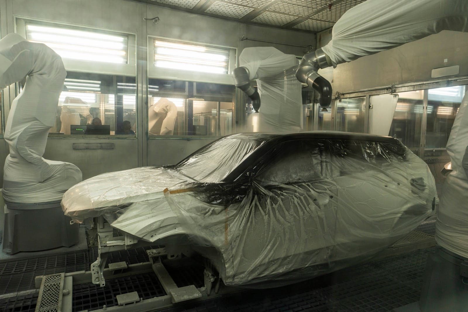 STELLANTIS ARGENTINA INICIOU A PRODUÇÃO EM SÉRIE DO NOVO PEUGEOT 2008 EM SUA PLANTA DE El PALOMAR, foto 17