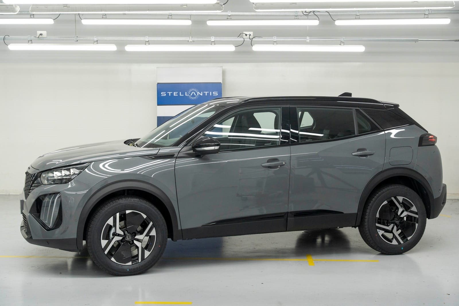 STELLANTIS ARGENTINA INICIOU A PRODUÇÃO EM SÉRIE DO NOVO PEUGEOT 2008 EM SUA PLANTA DE El PALOMAR, foto 19