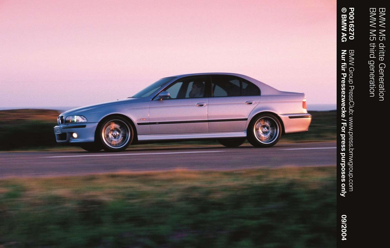 A HISTÓRIA DO BMW M5: PARADIGMA DO SEDAN ESPORTIVO HÁ 40 ANOS, foto 13