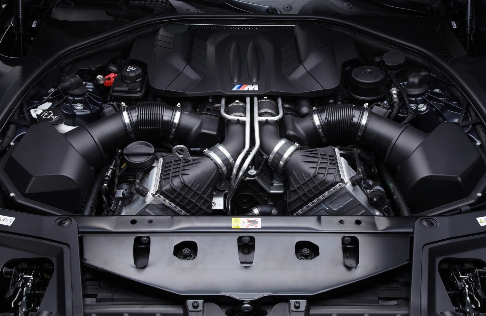 A HISTÓRIA DO BMW M5: PARADIGMA DO SEDAN ESPORTIVO HÁ 40 ANOS, foto 26