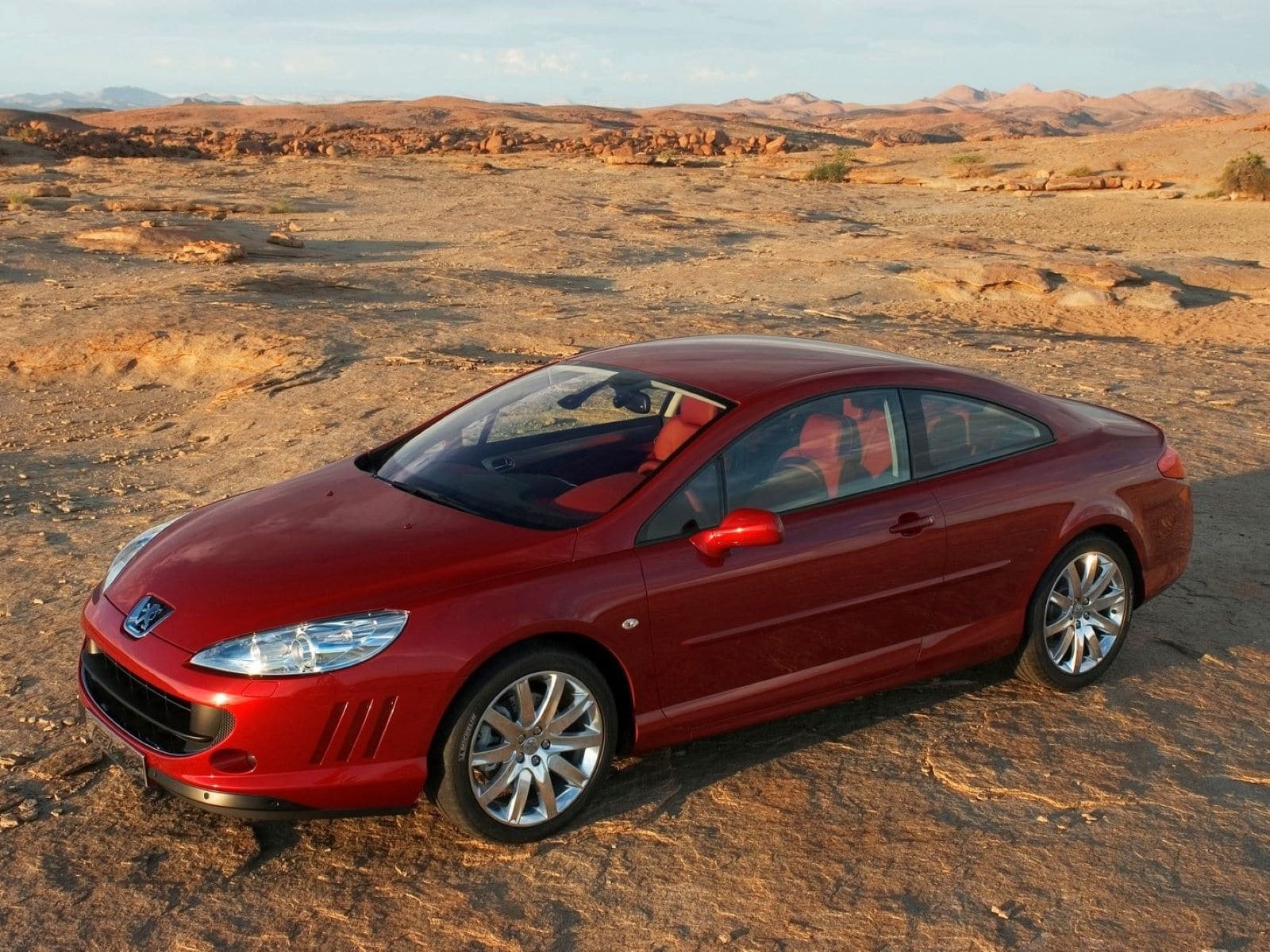 O PEUGEOT 407 CELEBRA 20 ANOS COM UM DESIGN TOTALMENTE ATUAL, foto 1