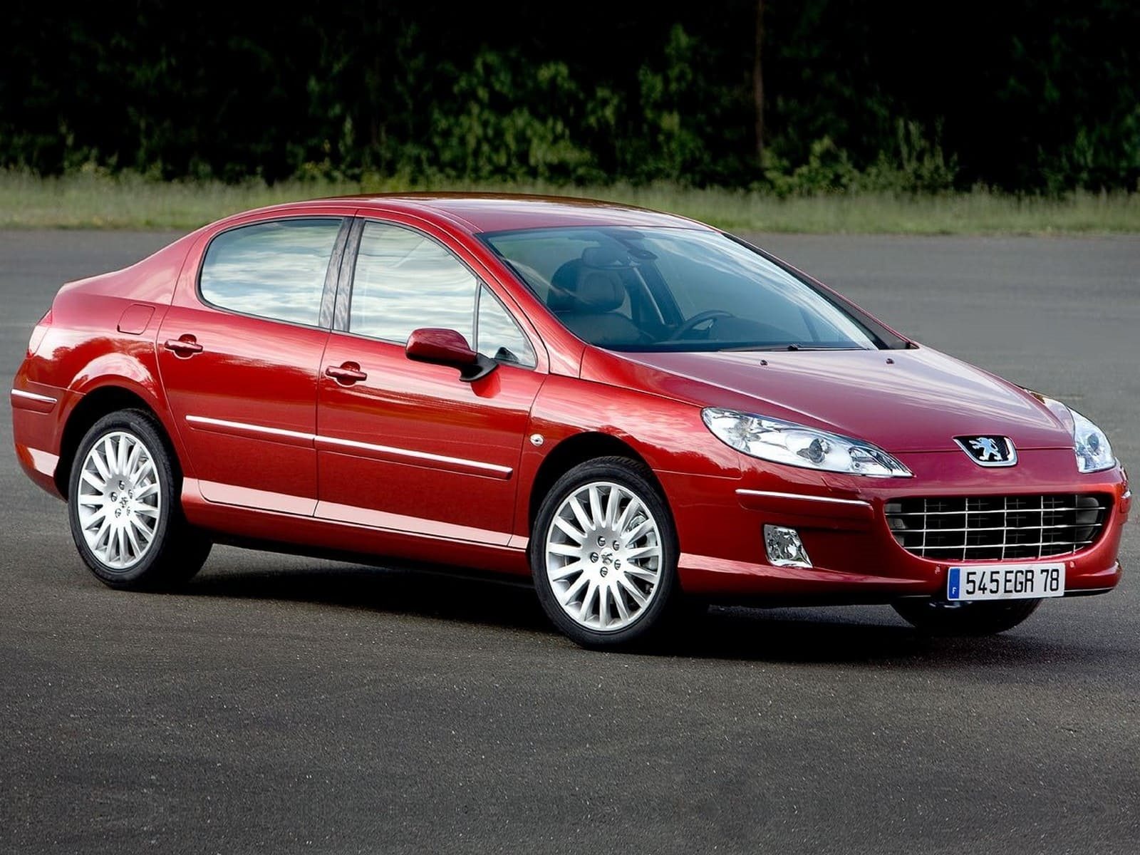 O PEUGEOT 407 CELEBRA 20 ANOS COM UM DESIGN TOTALMENTE ATUAL, foto 2