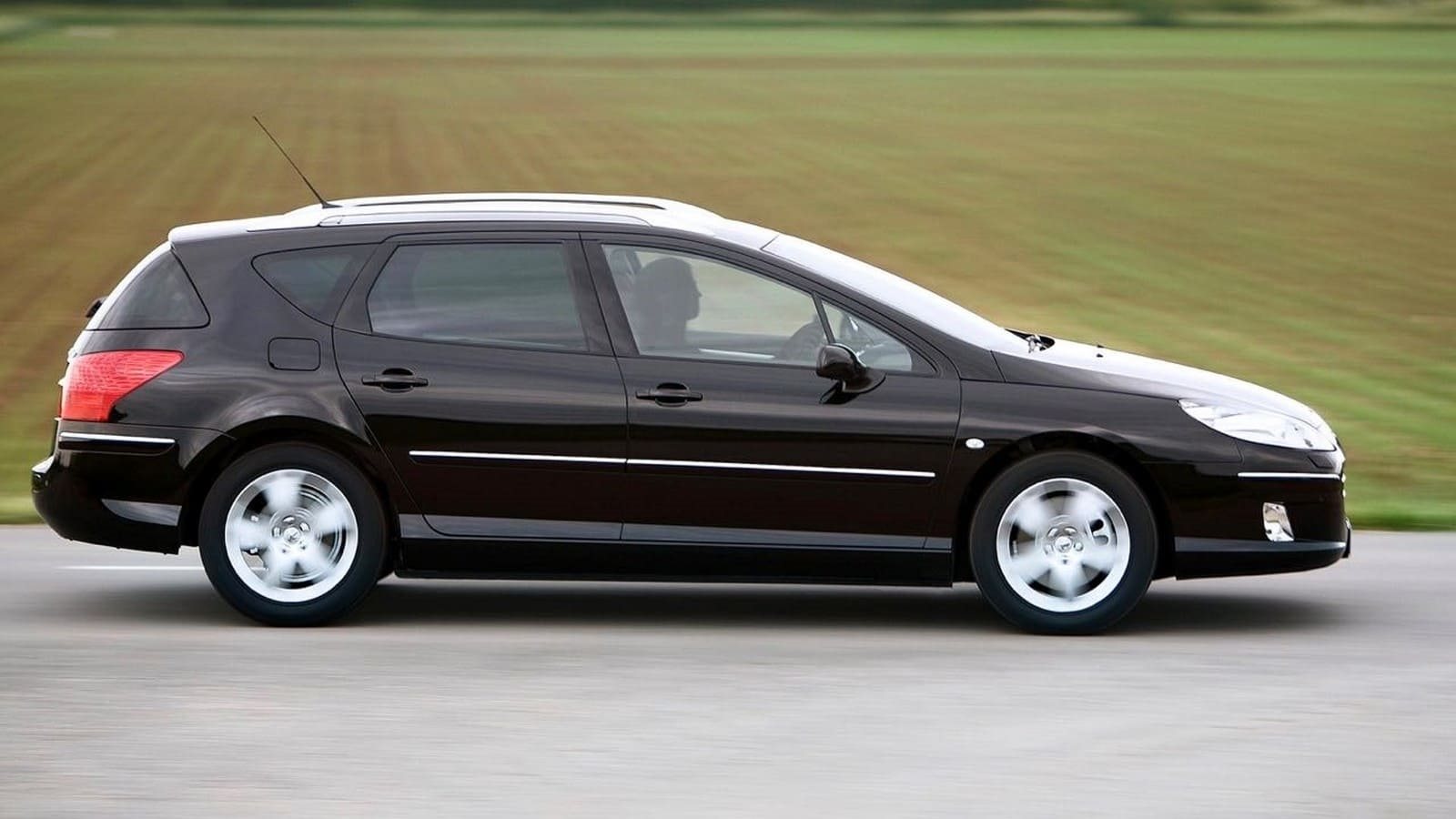 O PEUGEOT 407 CELEBRA 20 ANOS COM UM DESIGN TOTALMENTE ATUAL, foto 4