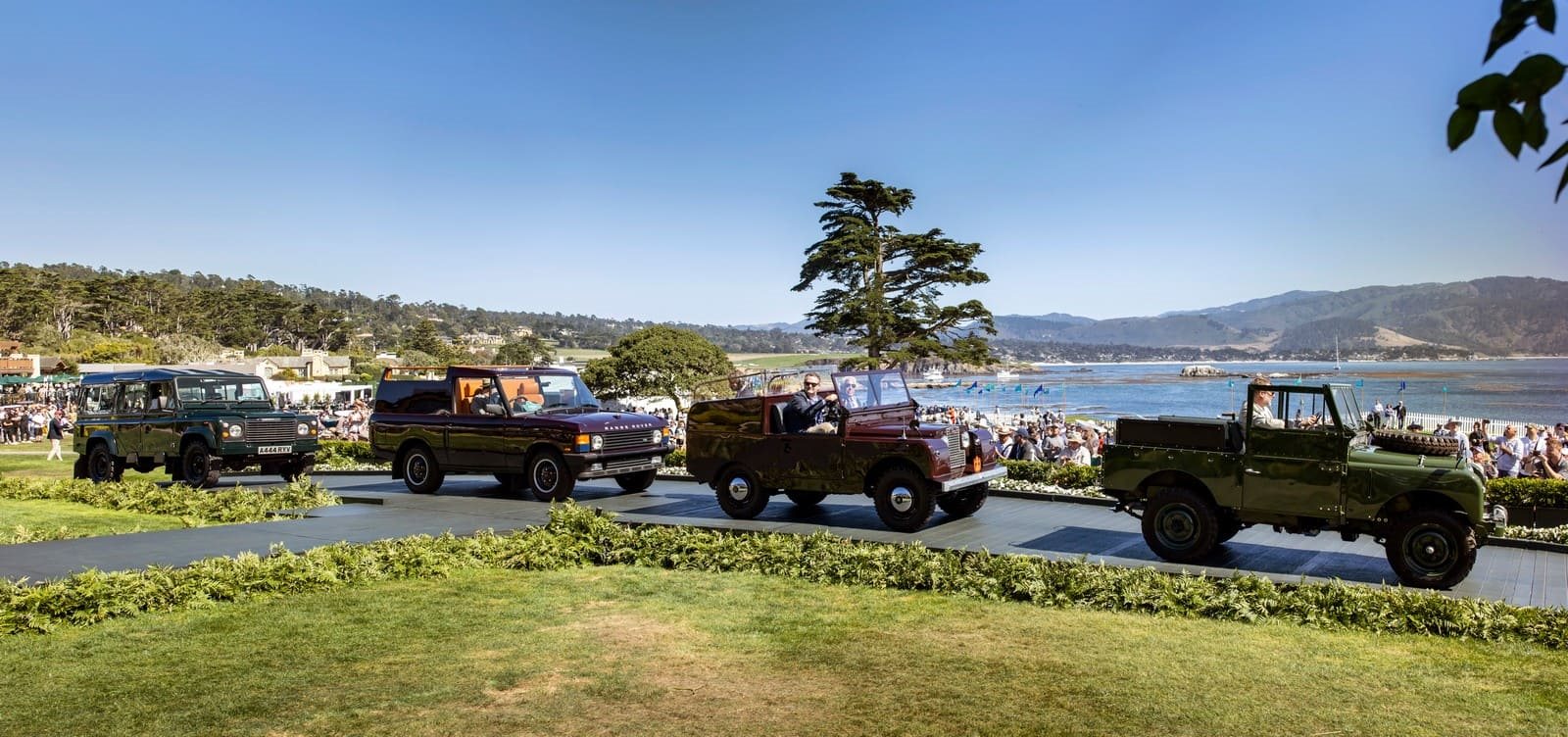 EXPOSIÇÃO ÚNICA DE VEÍCULOS USADOS POR SUA MAJESTADE A RAINHA ELIZABETH II NA MONTEREY CAR WEEK, foto 1