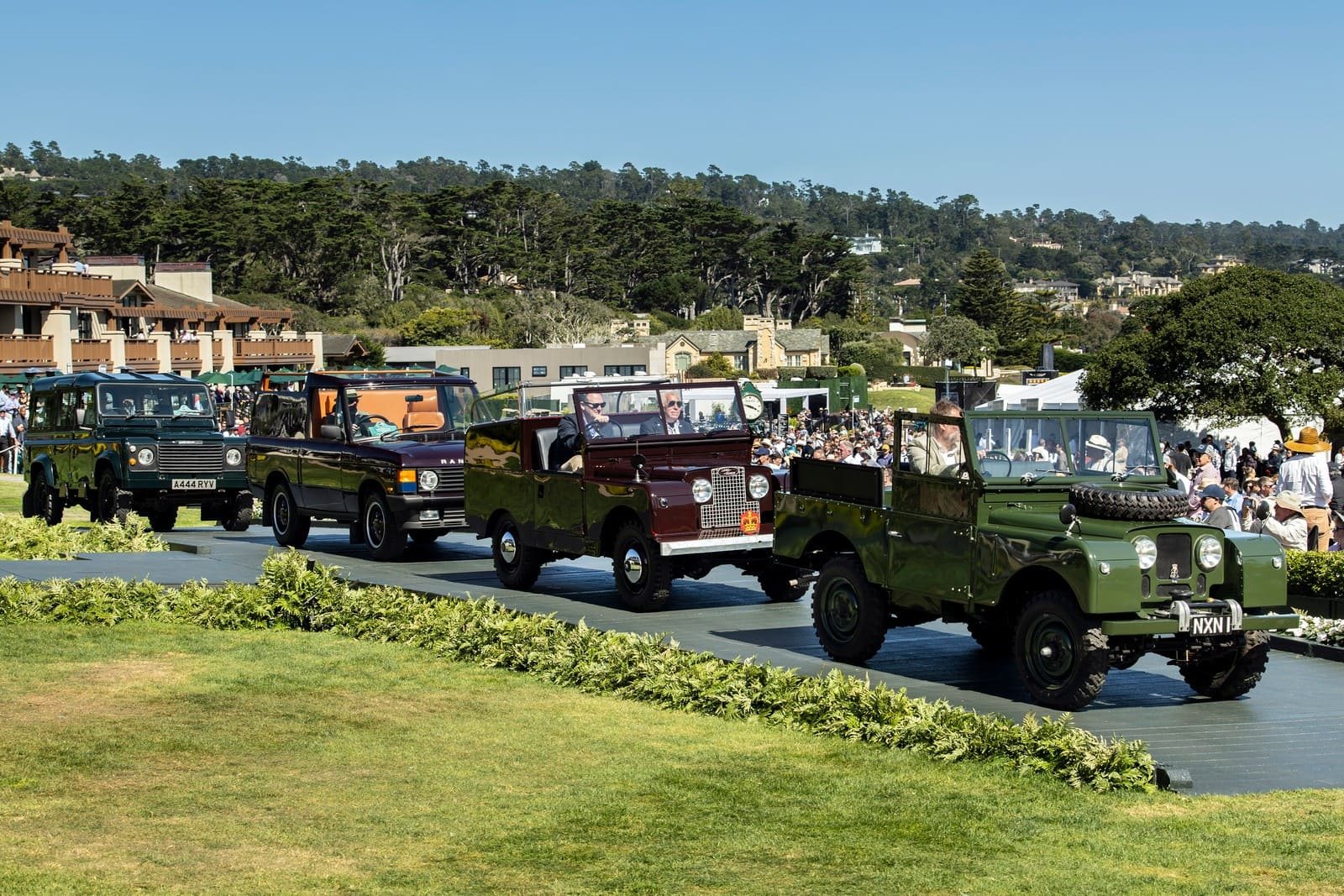 EXPOSIÇÃO ÚNICA DE VEÍCULOS USADOS POR SUA MAJESTADE A RAINHA ELIZABETH II NA MONTEREY CAR WEEK, foto 2