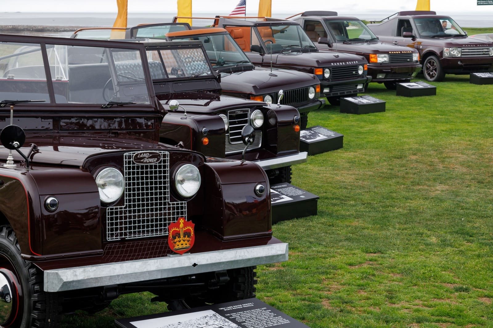 EXPOSIÇÃO ÚNICA DE VEÍCULOS USADOS POR SUA MAJESTADE A RAINHA ELIZABETH II NA MONTEREY CAR WEEK, foto 4