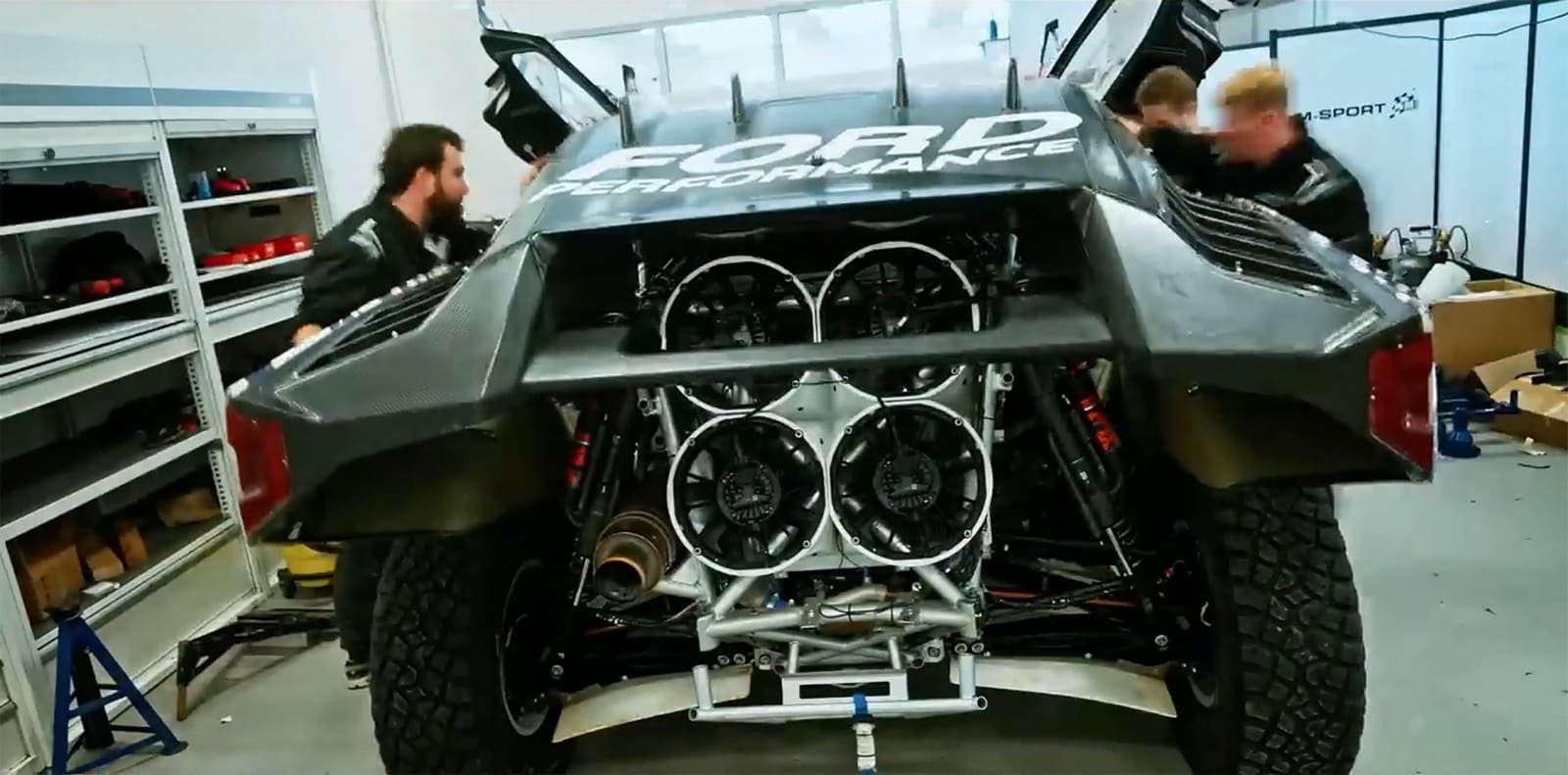 NOVA SÉRIE MOSTRA A PREPARAÇÃO DA FORD RAPTOR T1 PLUS PARA O RALLY DAKAR 2025, foto 4