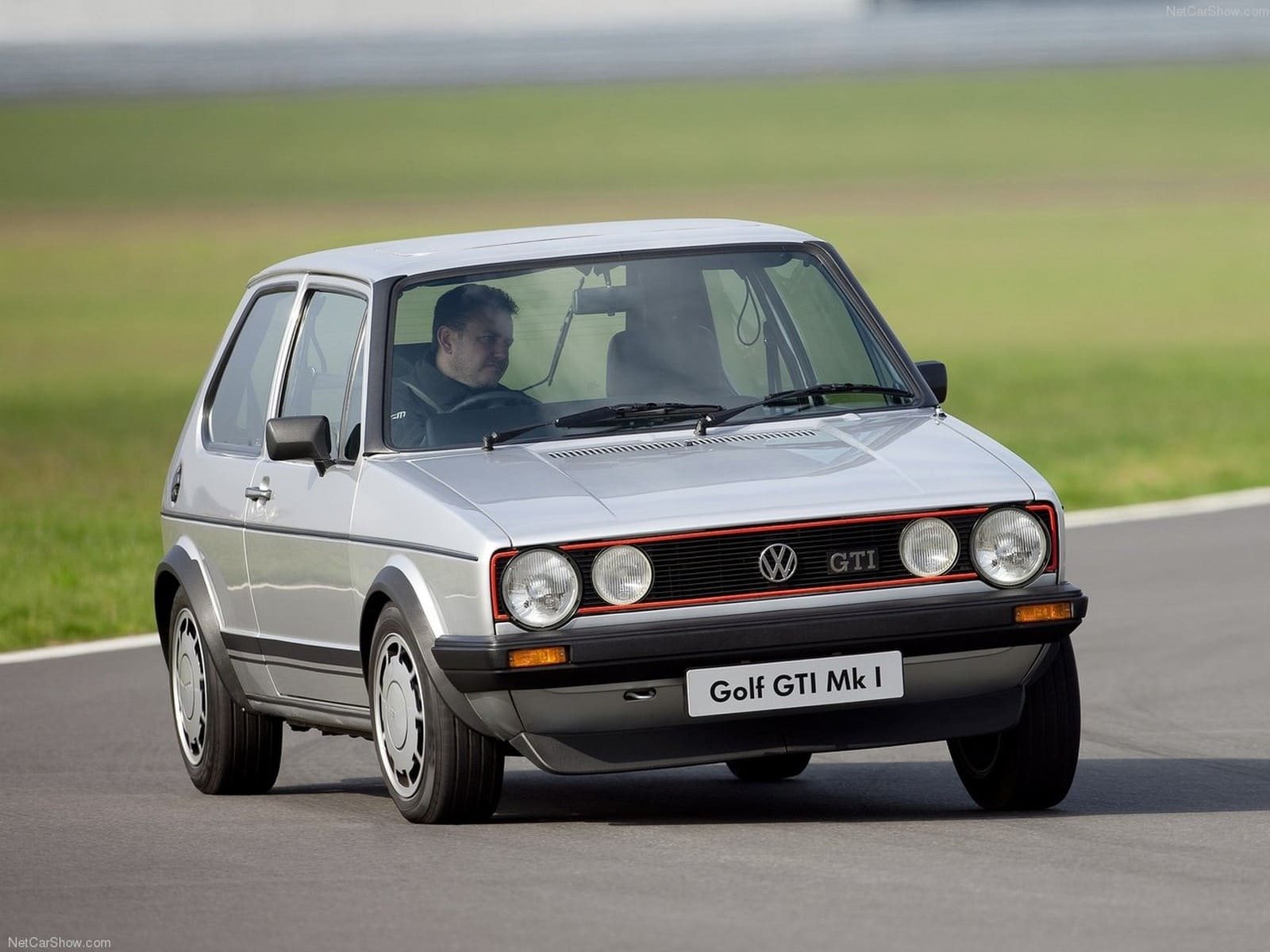 A HISTÓRIA COMPLETA DO GOLF GTI, O PRIMEIRO COMPACTO COM ALMA DE GRAN TURISMO, foto 12