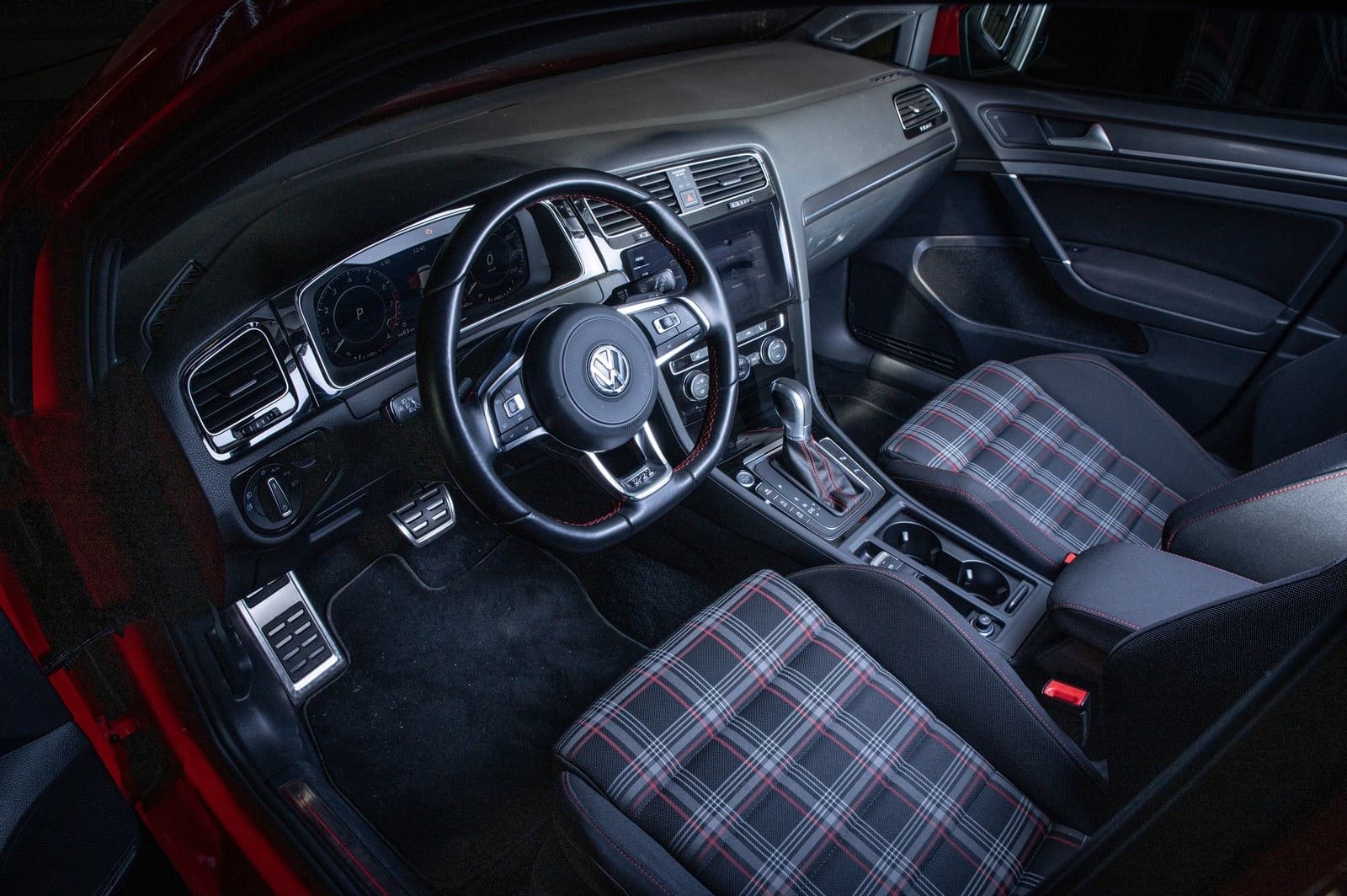 A HISTÓRIA COMPLETA DO GOLF GTI, O PRIMEIRO COMPACTO COM ALMA DE GRAN TURISMO, foto 42