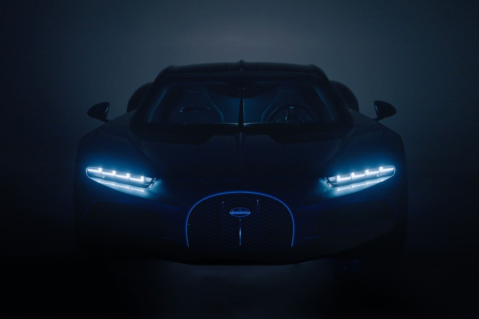 DEFININDO A IDENTIDADE VISUAL PARA UMA NOVA ERA DA BUGATTI, foto 6