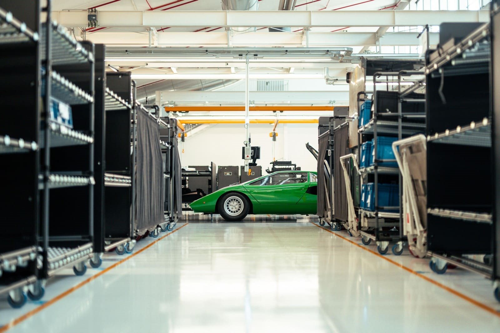 1974 - 2024: 50 ANOS DESDE A PRODUÇÃO DO PRIMEIRO LAMBORGHINI COUNTACH, foto 2