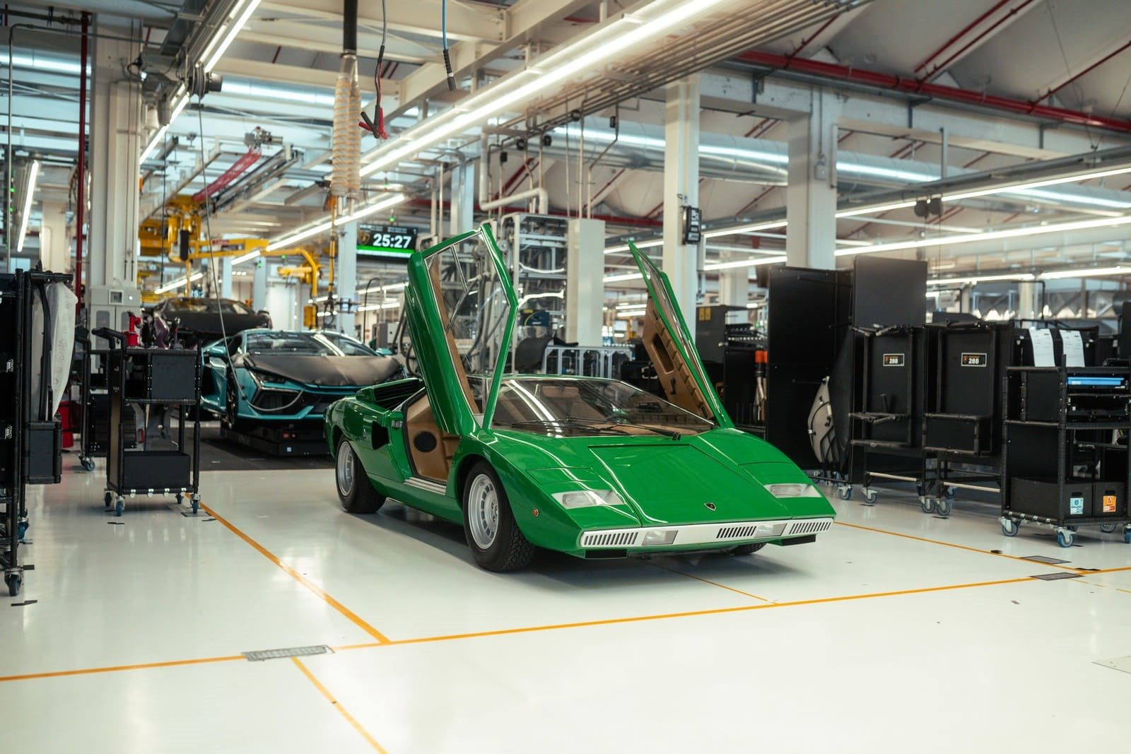 1974 - 2024: 50 ANOS DESDE A PRODUÇÃO DO PRIMEIRO LAMBORGHINI COUNTACH, foto 16