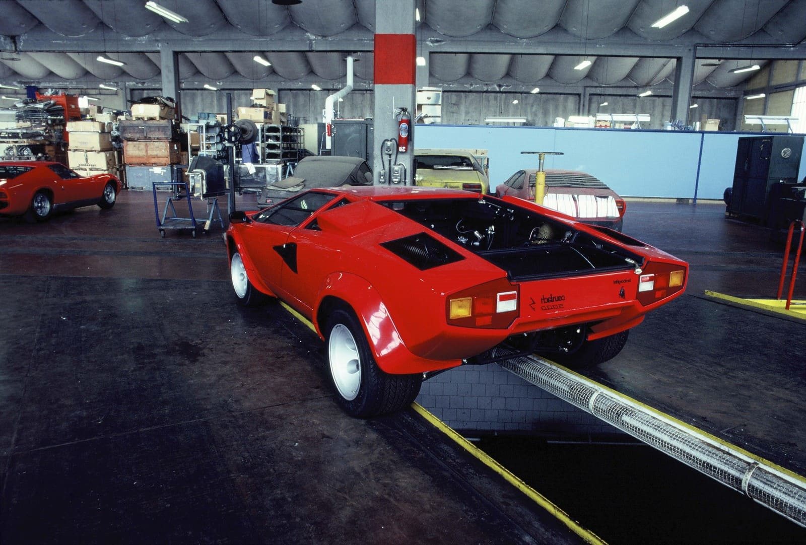 1974 - 2024: 50 ANOS DESDE A PRODUÇÃO DO PRIMEIRO LAMBORGHINI COUNTACH, foto 34