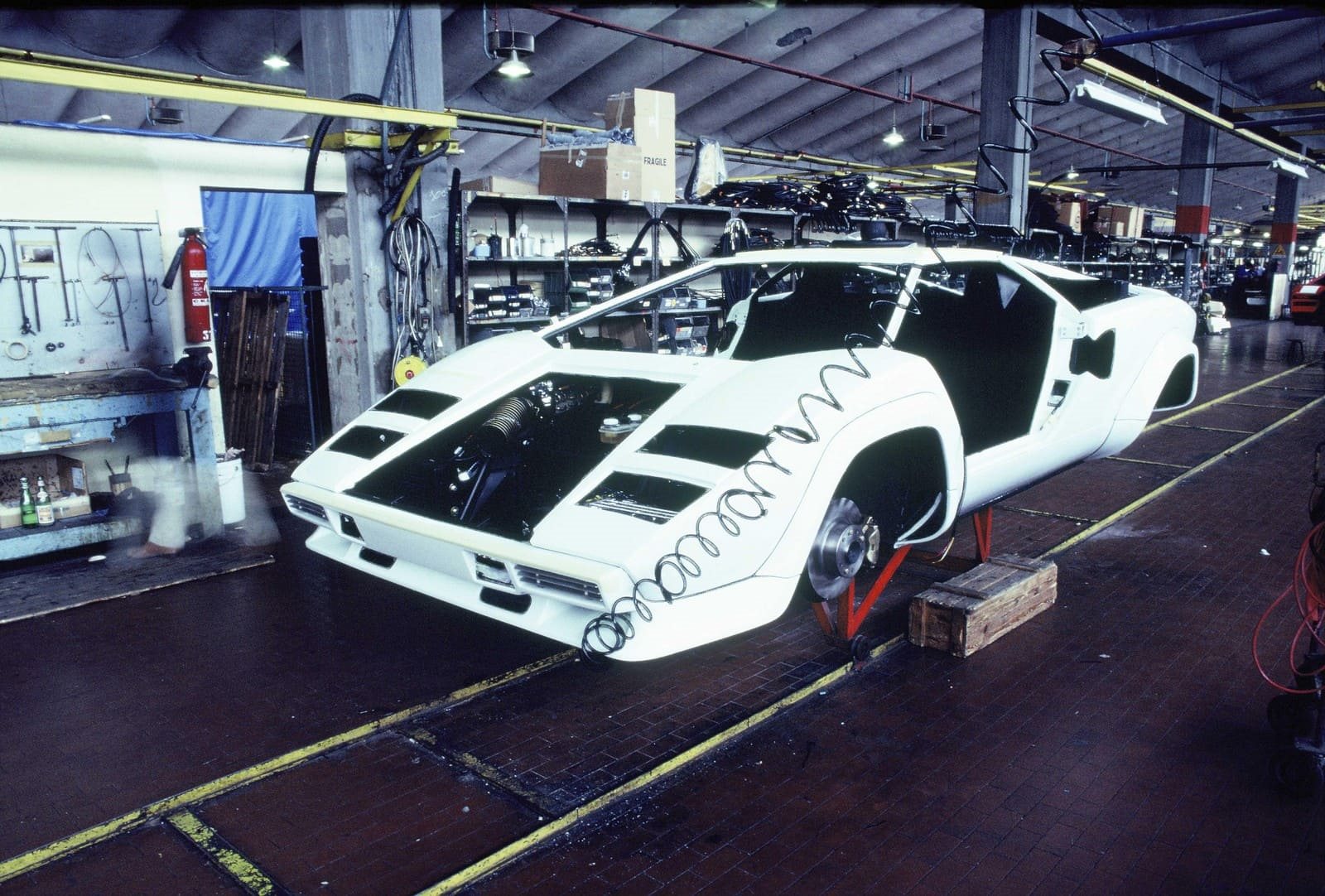 1974 - 2024: 50 ANOS DESDE A PRODUÇÃO DO PRIMEIRO LAMBORGHINI COUNTACH, foto 35
