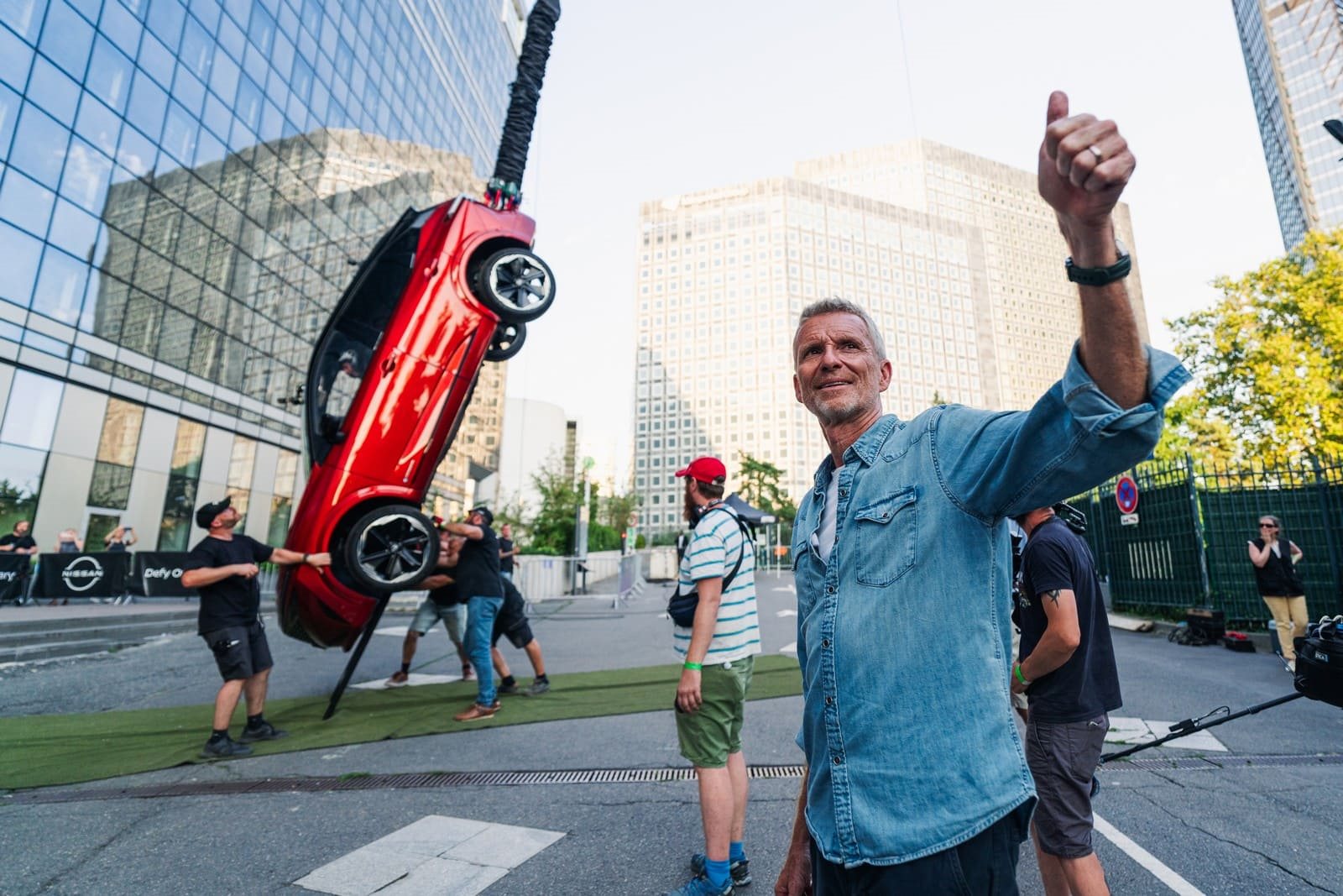 NOVO NISSAN QASHQAI QUEBRA RECORDE MUNDIAL DE MAIOR SALTO DE BUNGEE JUMP COM UM CARRO, foto 10