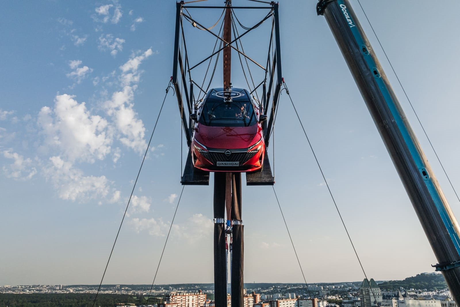 NOVO NISSAN QASHQAI QUEBRA RECORDE MUNDIAL DE MAIOR SALTO DE BUNGEE JUMP COM UM CARRO, foto 15
