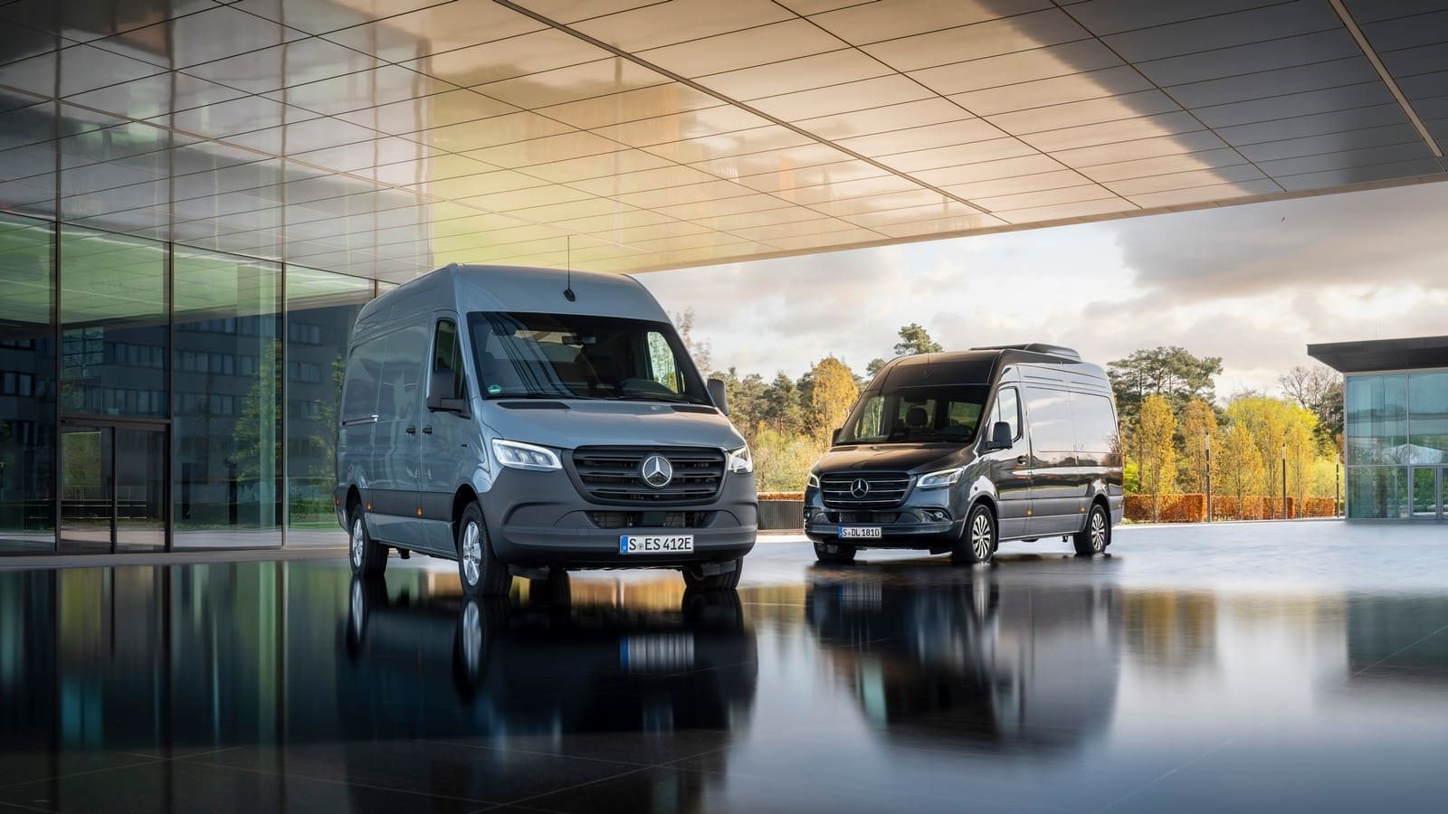 MERCEDES-BENZ VANS: DÉCADAS DE INOVAÇÃO E ANIVERSÁRIOS, foto 1