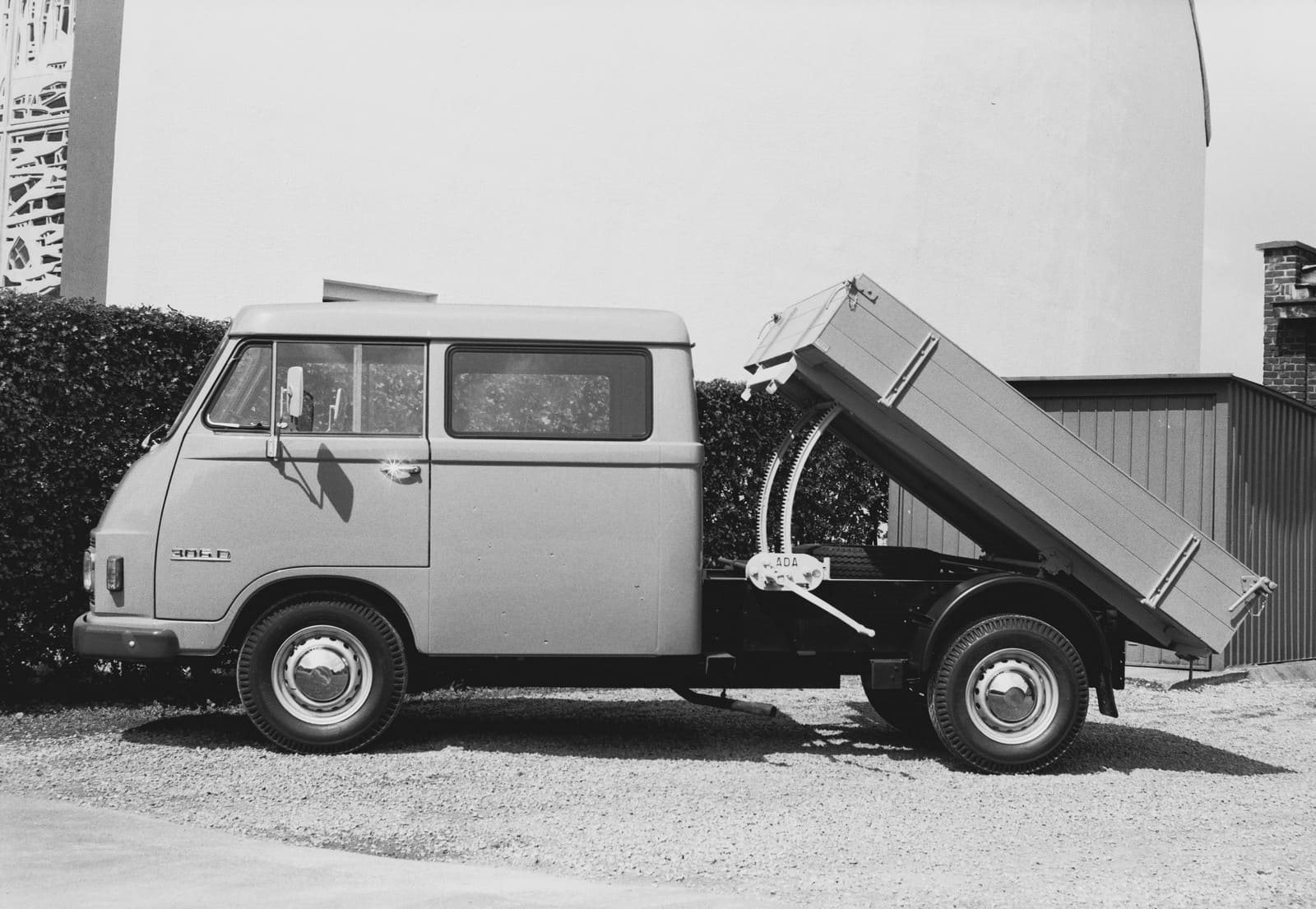 MERCEDES-BENZ VANS: DÉCADAS DE INOVAÇÃO E ANIVERSÁRIOS, foto 4