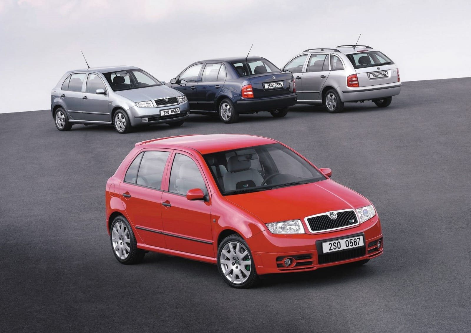 25 ANOS DO SKODA FABIA: SUCESSO SUSTENTADO AO LONGO DE QUATRO GERAÇÕES, foto 1