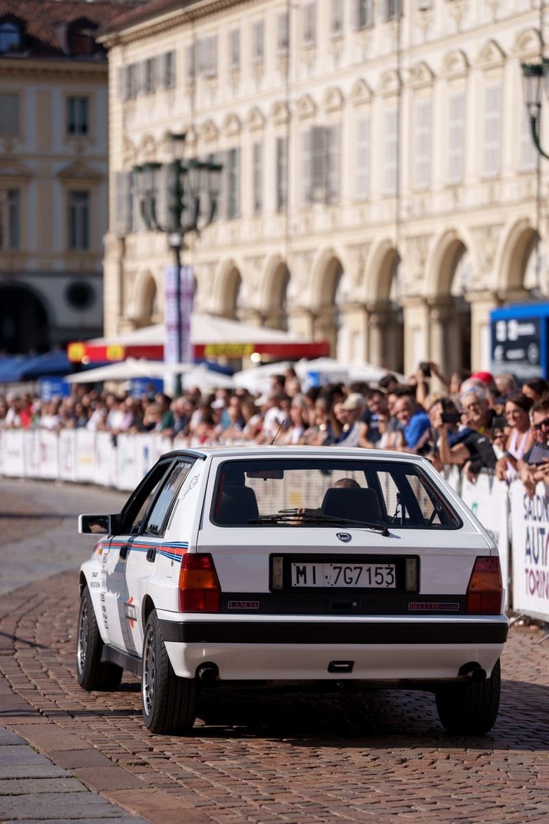 130 LANCIA DELTA EM TURIN COM MIKI BIASION, foto 4