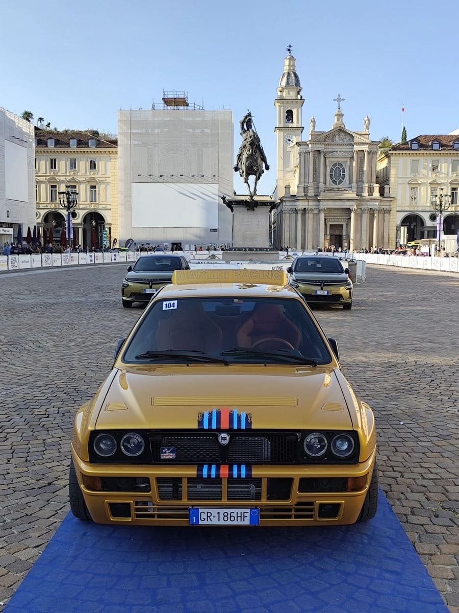 130 LANCIA DELTA EM TURIN COM MIKI BIASION, foto 27