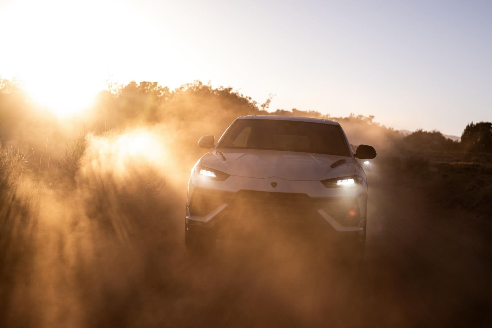 LAMBORGHINI URUS S NAVEGA NA ESPERIENZA AVVENTURA NO PARQUE NACIONAL DE ZION, EM UTAH (EUA), foto 1