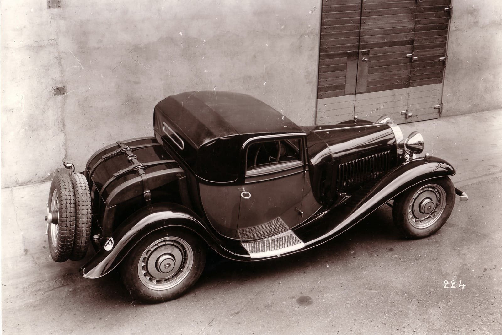 ARTE, FORMA, TÉCNICA: REVELANDO AS HISTÓRIAS NÃO CONTADAS DE 115 ANOS DE INCOMPARÁVEL HISTÓRIA DA BUGATTI, foto 6