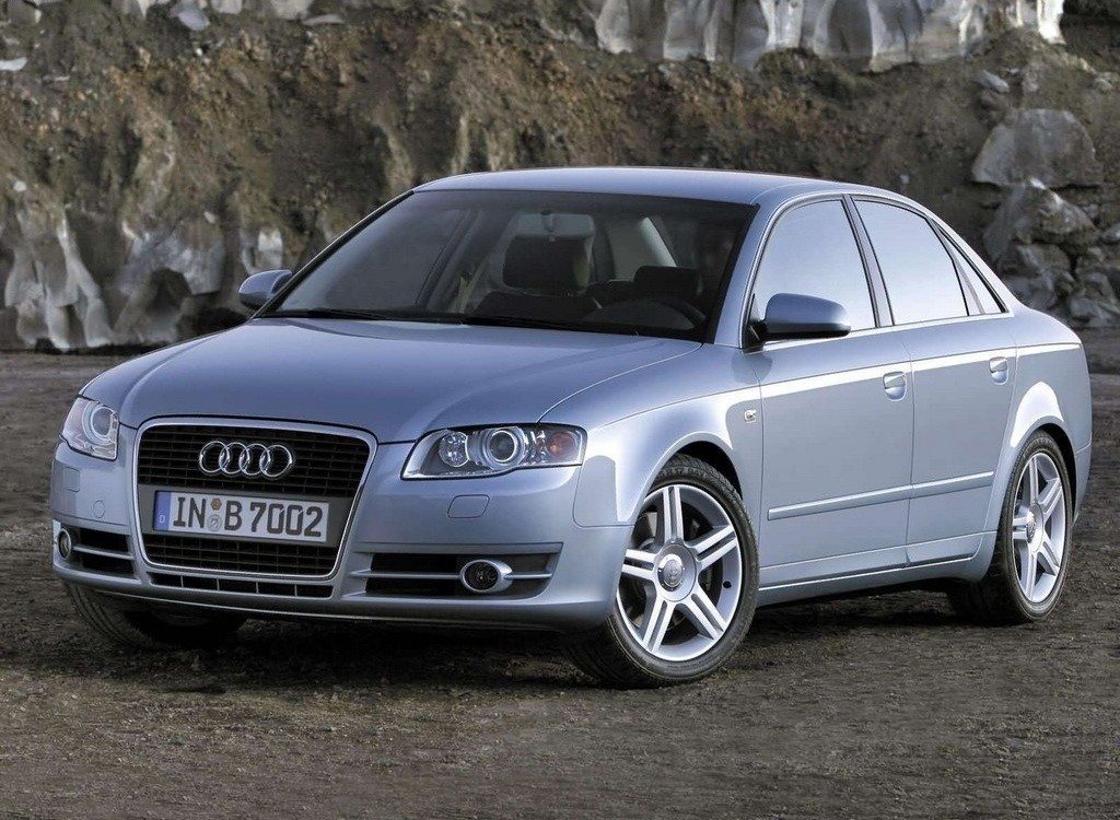AUDI A4 CELEBRA 30 ANOS COM TRAÇÃO QUATTRO COM SOFISTICAÇÃO, foto 19